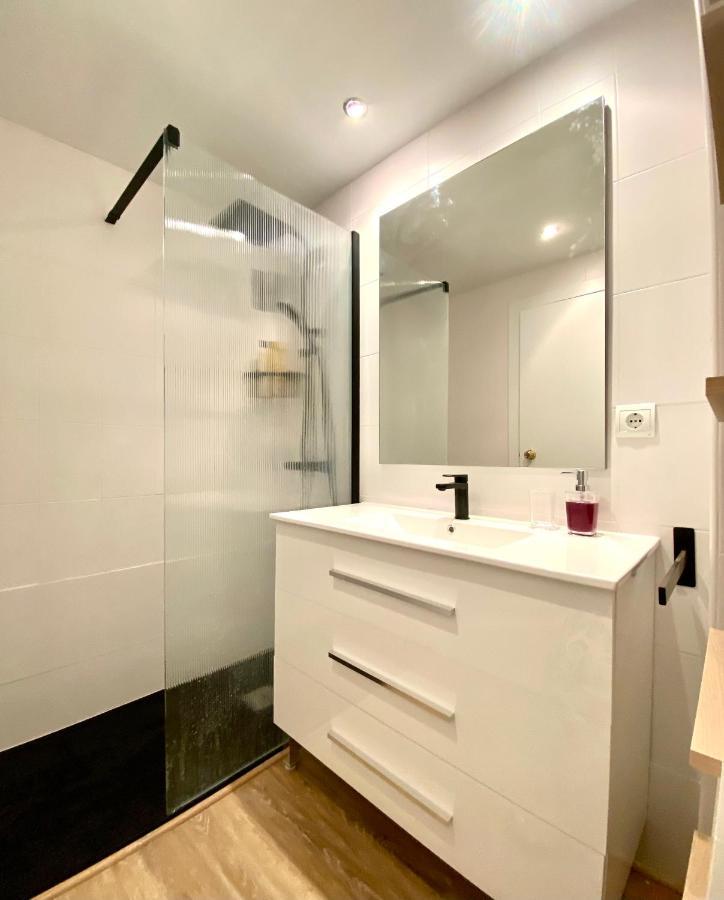 Apartamento Con 3 Habitaciones, Terraza Y Jardin Comunitario Con Piscina En سان أنتوني دي كالونخي المظهر الخارجي الصورة